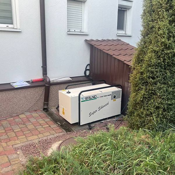 Бензиновий генератор BRUNO GS7000HMPE в шумозахисному кожусі GS7000HMPE фото
