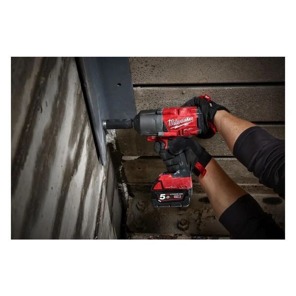 Гайковерт акумуляторний безщітковий MILWAUKEE 3/4" (2034Нм) M18 ONEFHIWF34-502X, з кільцем 4933459730 фото