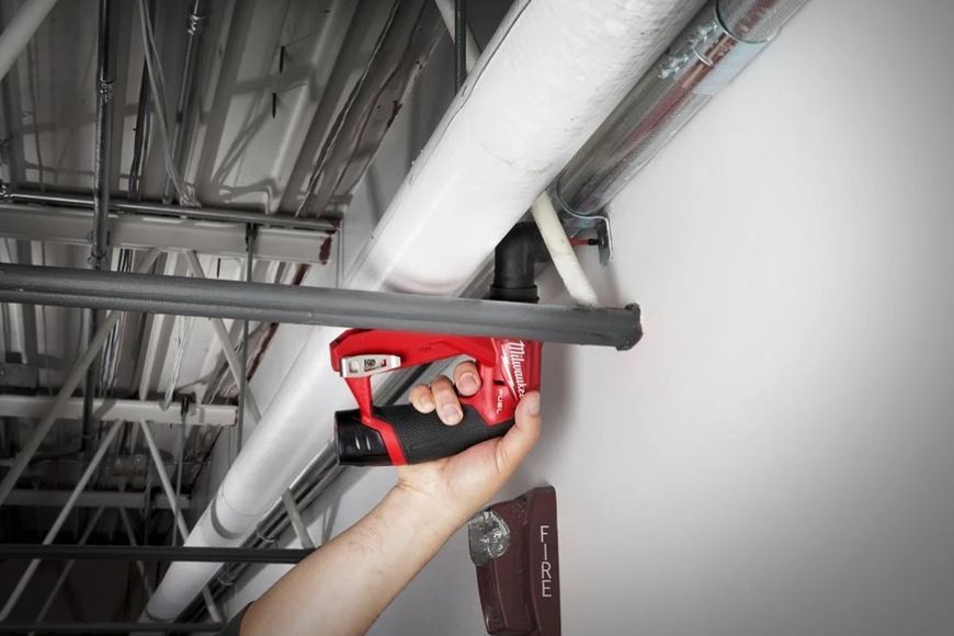 Дрель-шуруповерт аккумуляторный MILWAUKEE, M12 FDDXKIT-0X, 34Нм (4 насадки FIXTEC, HD кейс) 4933471332 фото