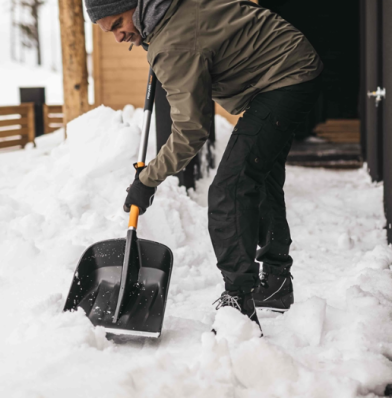 Лопата телескопічна Fiskars X-series &trade; 1057188 1057188 фото