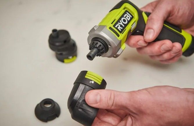 Отвертка аккумуляторная Ryobi USB Lithium RSD4-120TA2 4В (1х2Ач) 5Нм, 200об/мин 5133006211 фото