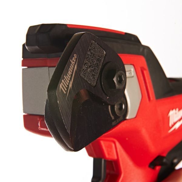 Кабелеріз акумуляторний MILWAUKEE, M12 CC-0 4933431600 фото
