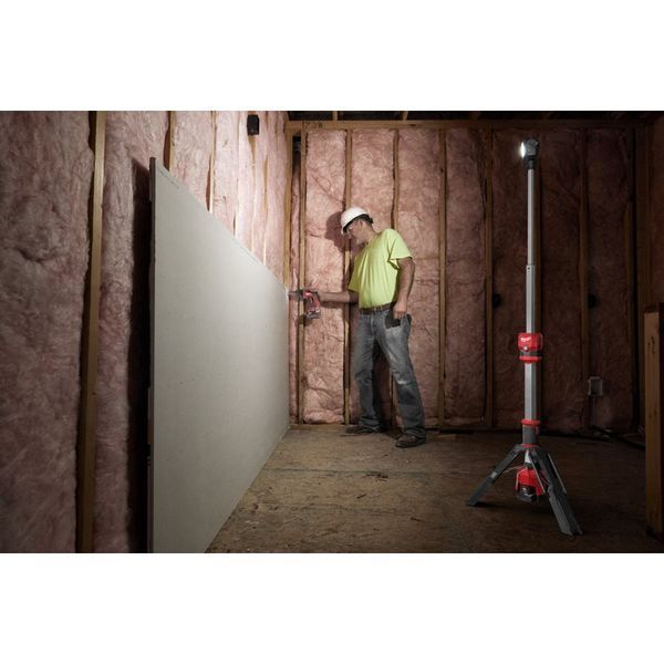 Аккумуляторный фонарь мачта освещения MILWAUKEE M12 SAL-0 4933464823 4933464823 фото