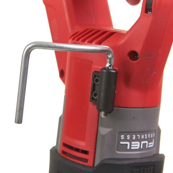 Пила шабельна акумуляторна MILWAUKEE, M18 FSX-801C (+зар.пр., 1 акум.Х 8Аг, кейс)+M18 ALIS-0+жилетка 4933499455 фото