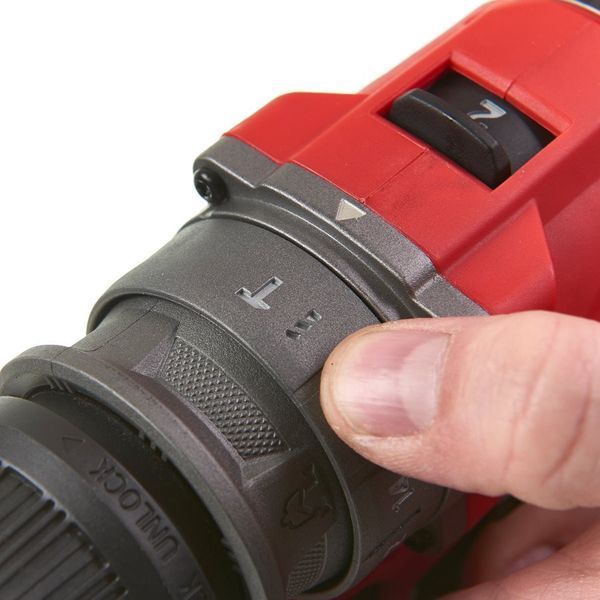 Дрель-шуруповерт с ударом аккумуляторная MILWAUKEE, M12 FPDX-0, 37Нм, 4933464135 фото