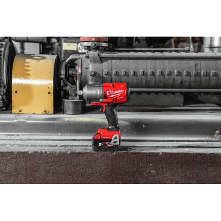 Гайковерт високомоментний MILWAUKEE 3/4" (2034Нм) M18 FUEL ONEFHIWF34-0 ONE-KEY (каркас) 4933499164 фото