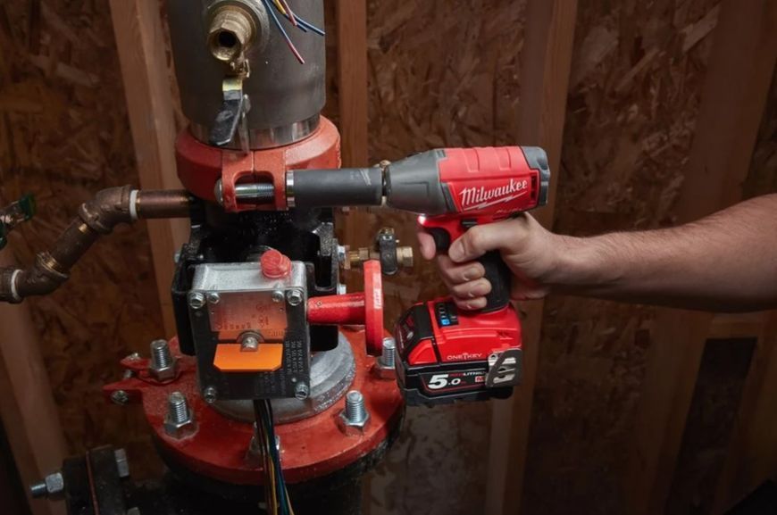 Гайковерт аккумуляторный 1/2" MILWAUKEE, M18 FIW2F12-0X, 339Нм (HD кейс) 4933478443 фото